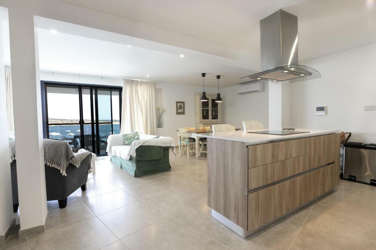 Mellieha Bay Waters Edge No. 160 Lejlighed Eksteriør billede